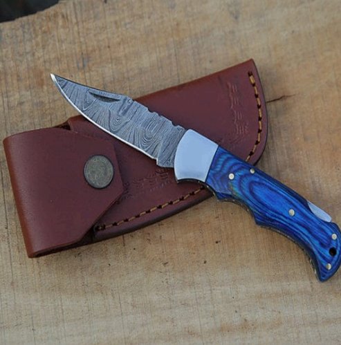 Damascus Folding Knife (Blue Paka Wood Handle)