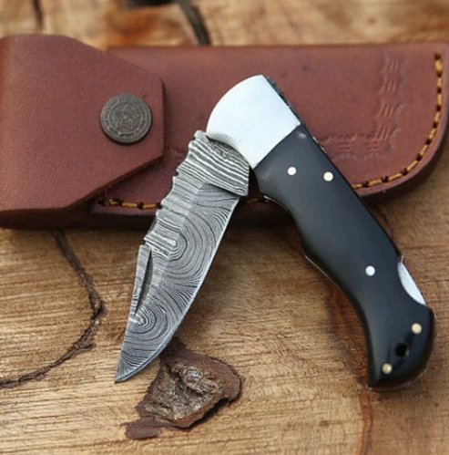Damascus Folding Knife (Buffalo Horn Handle) - Image 3