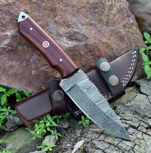 Compact Damascus Steel Drop-Point Knife